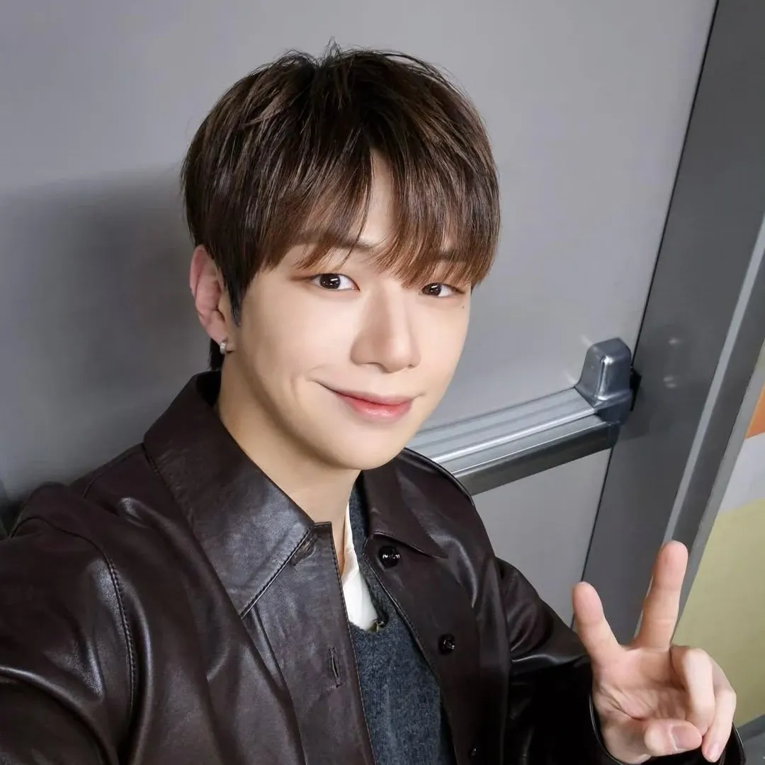 강다니엘의 최신 사진