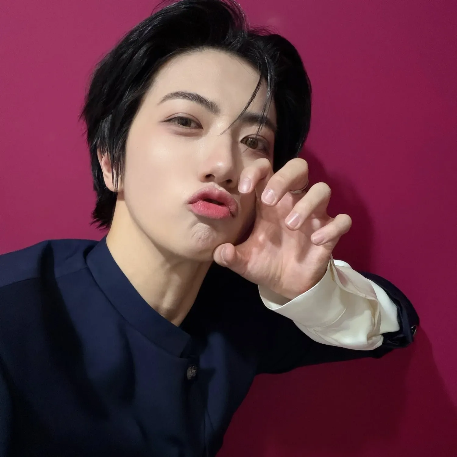 Behind-the-scenes cut of Wonjin (CRAVITY)