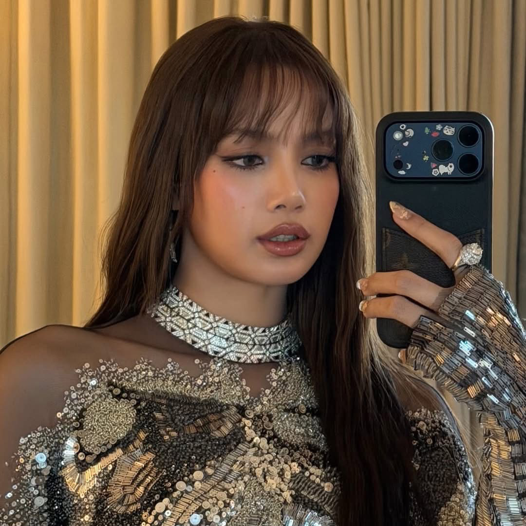 Lisa (BLACKPINK)的最新活動照片