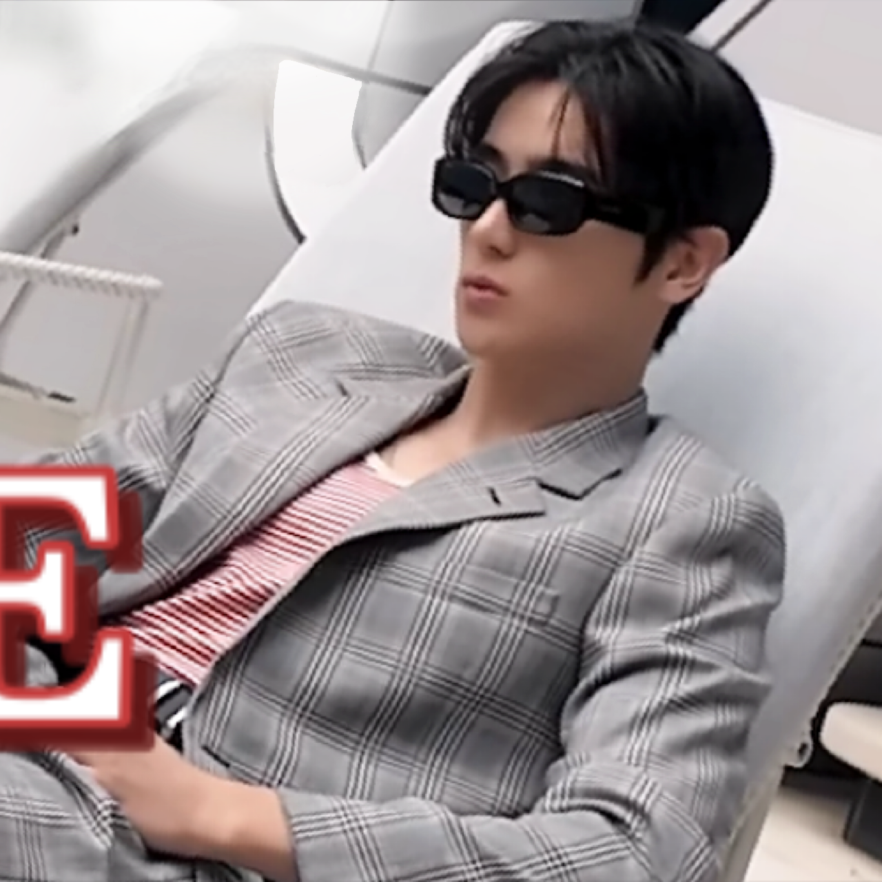 Recent activity shot of Hyunjae (THE BOYZ)