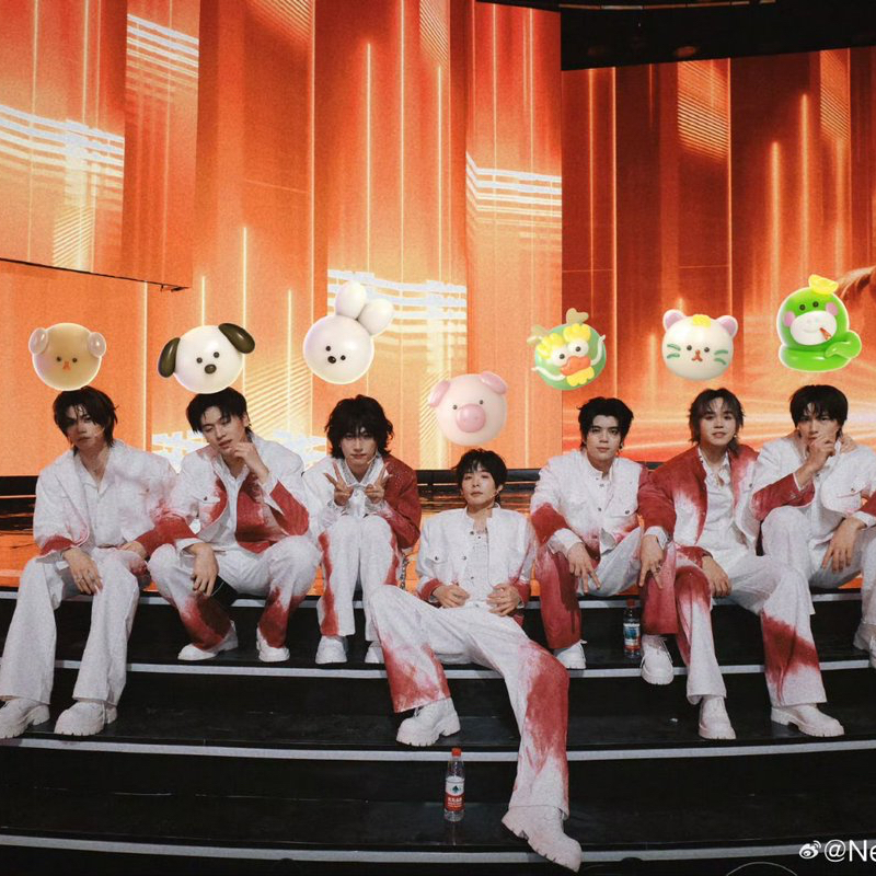 Behind-the-scenes cut of NexT1DE