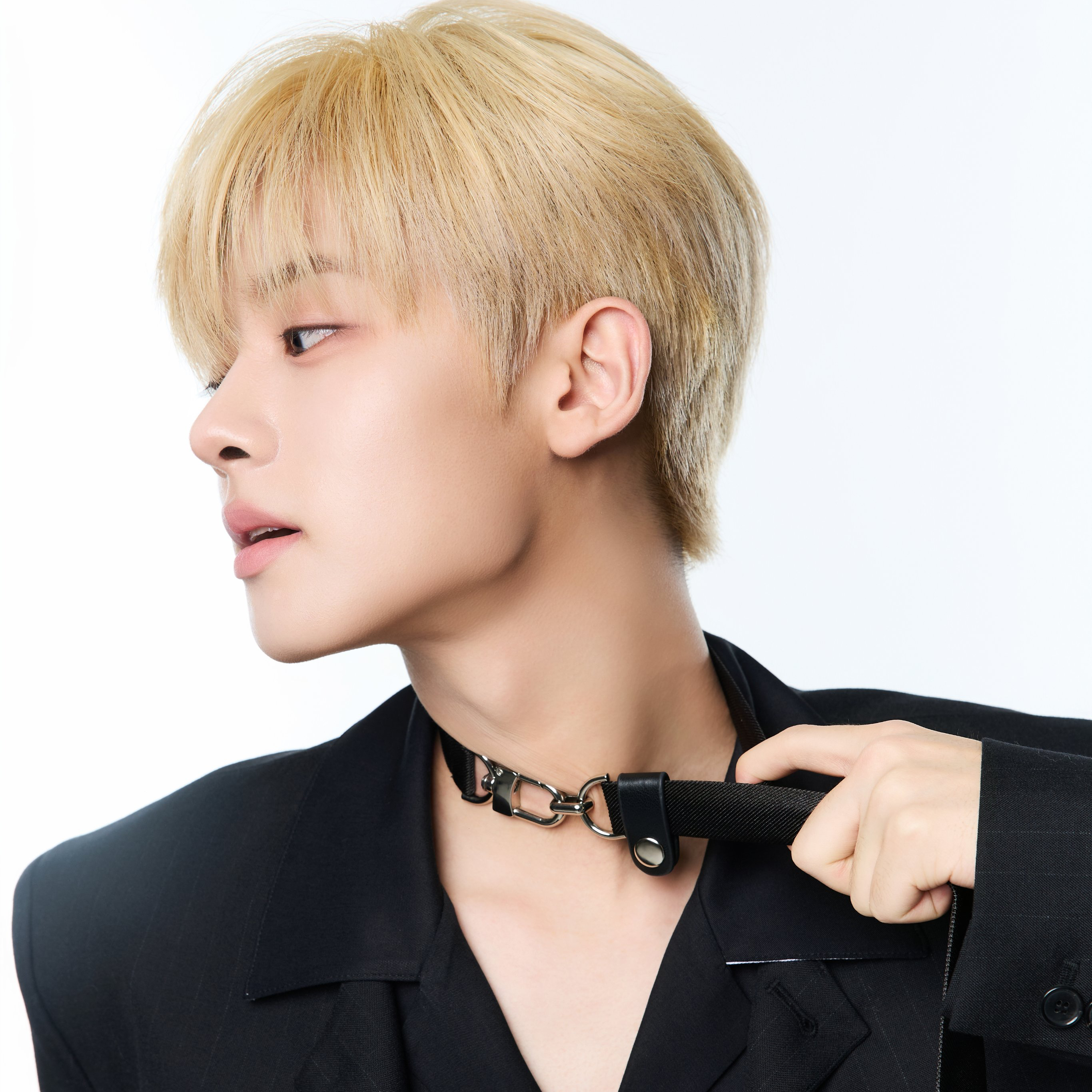 Recent activity shot of Woono (YOUNITE)