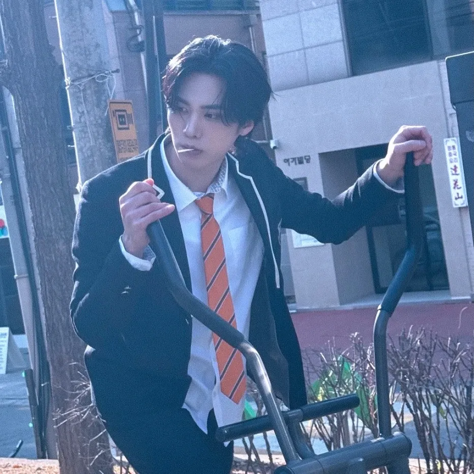 Recent activity shot of Rocky