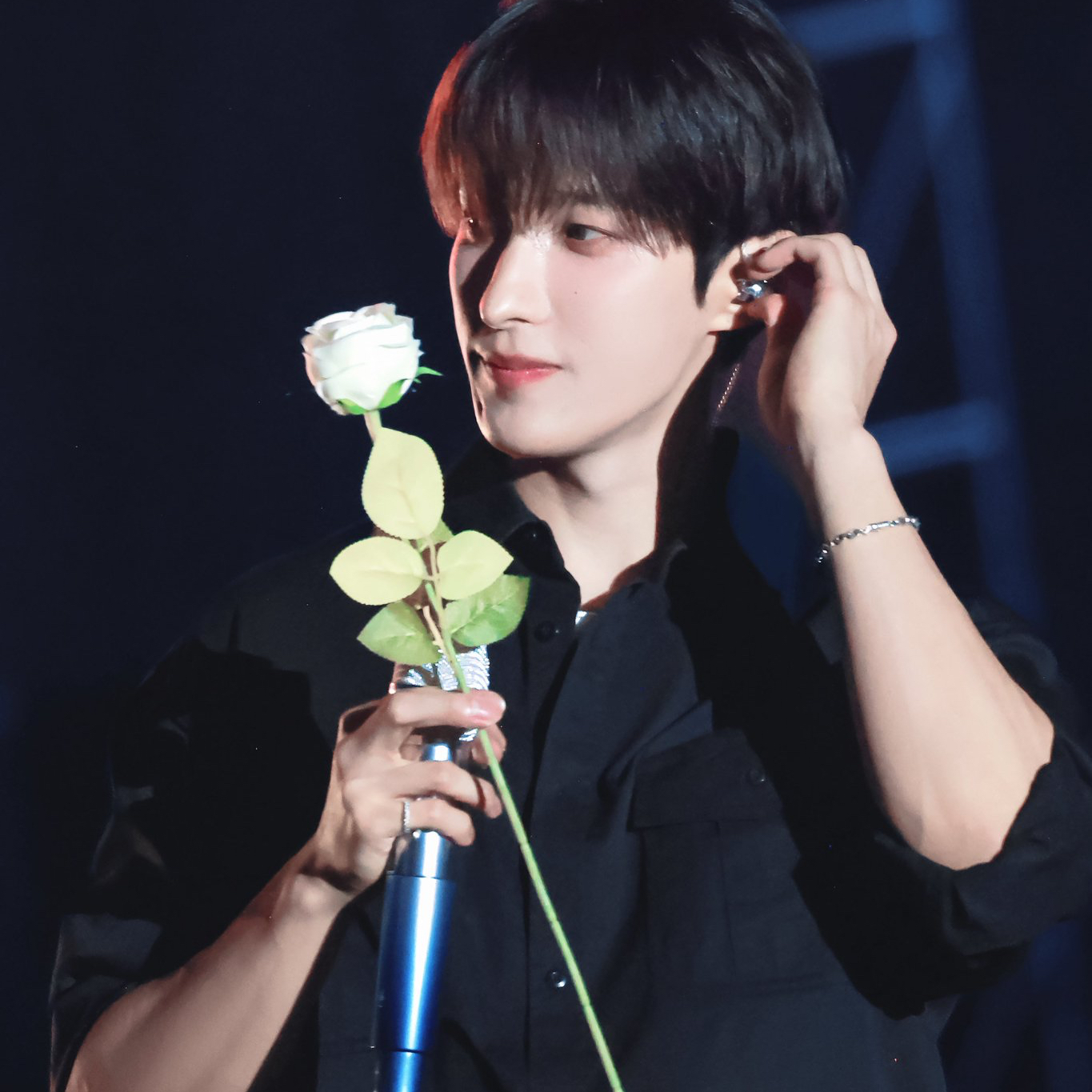 Latest photo of DK (SEVENTEEN)