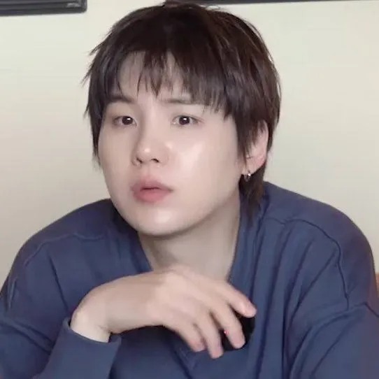 Potret di balik layar SUGA (BTS)