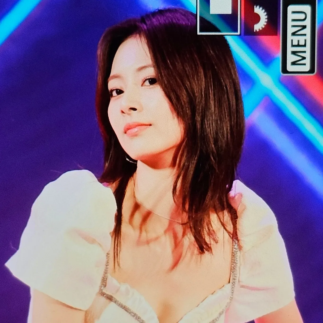 쯔위 (TWICE)의 비하인드 컷