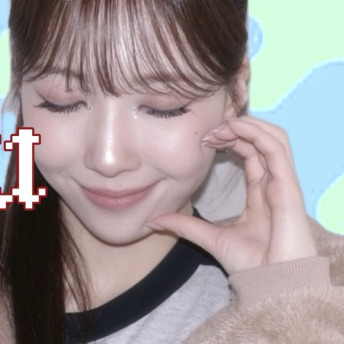 Latest photo of Mayuka (NiziU)