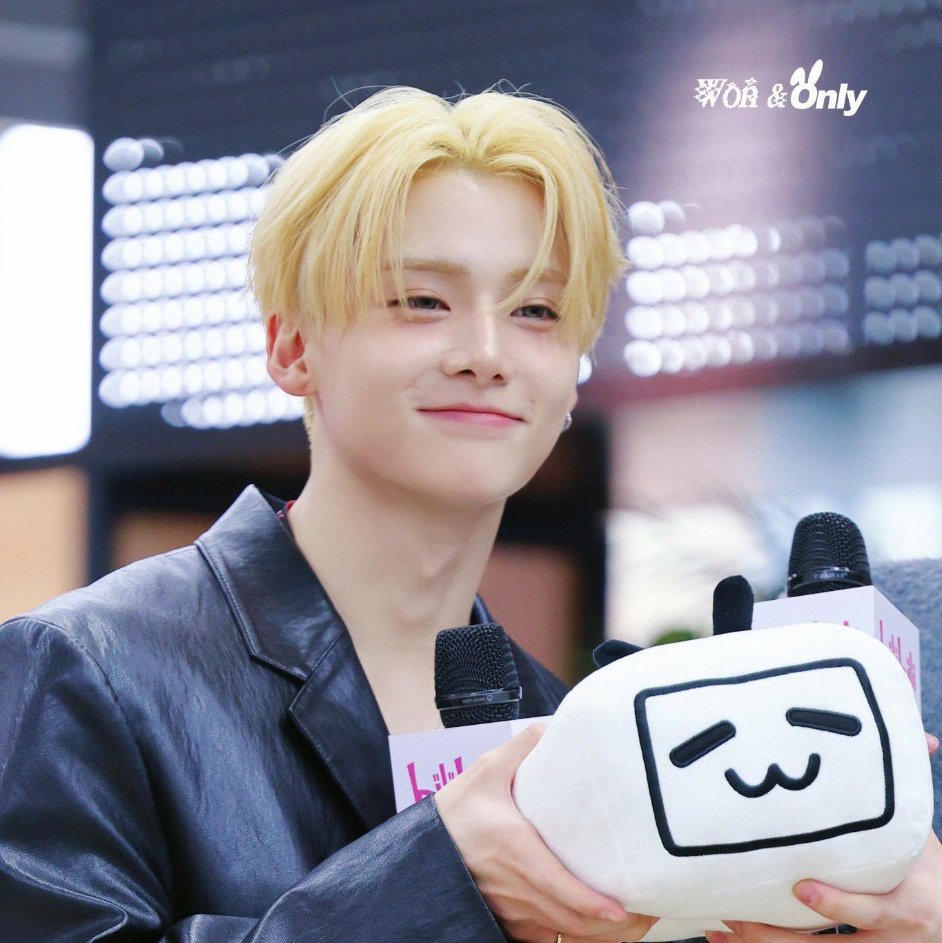 Recent activity shot of Lee Sangwon (ALPHA DRIVE ONE)