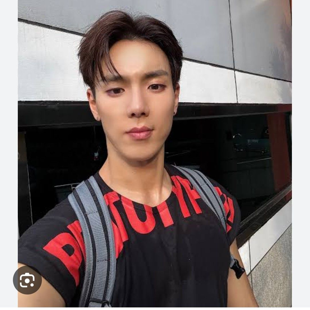 Potret di balik layar Shownu (MONSTA X)
