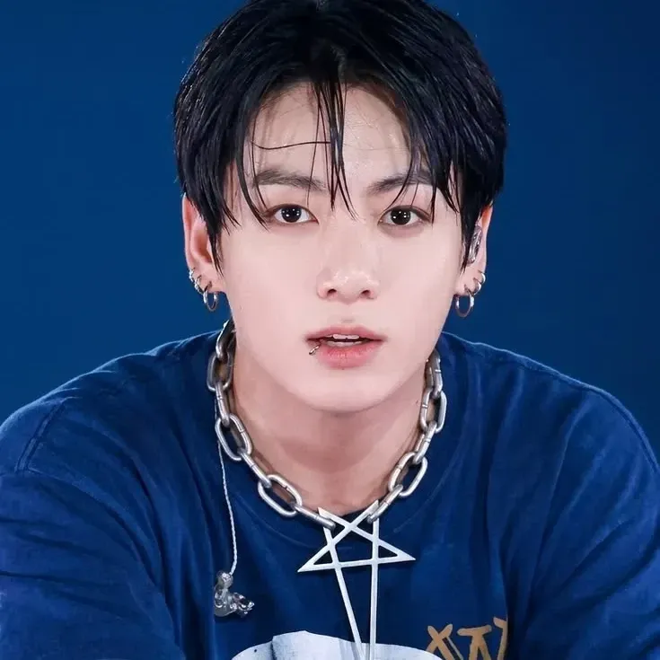 Momen yang diabadikan oleh penggemar Jungkook (BTS)