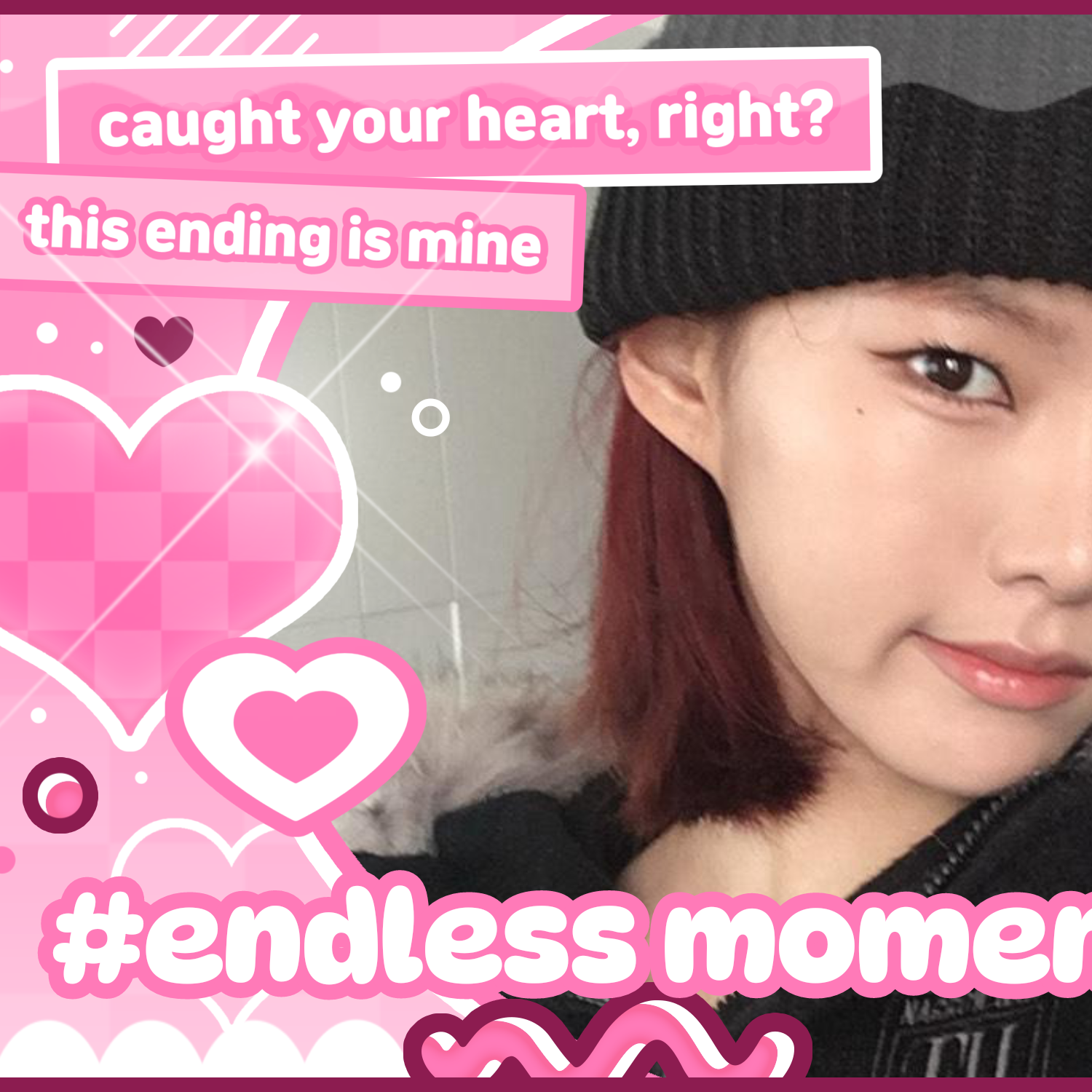 A moment captured by Monday (Weeekly)'s fan