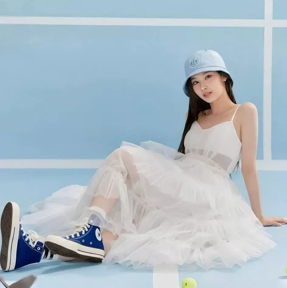 Momen yang diabadikan oleh penggemar Sana (TWICE)