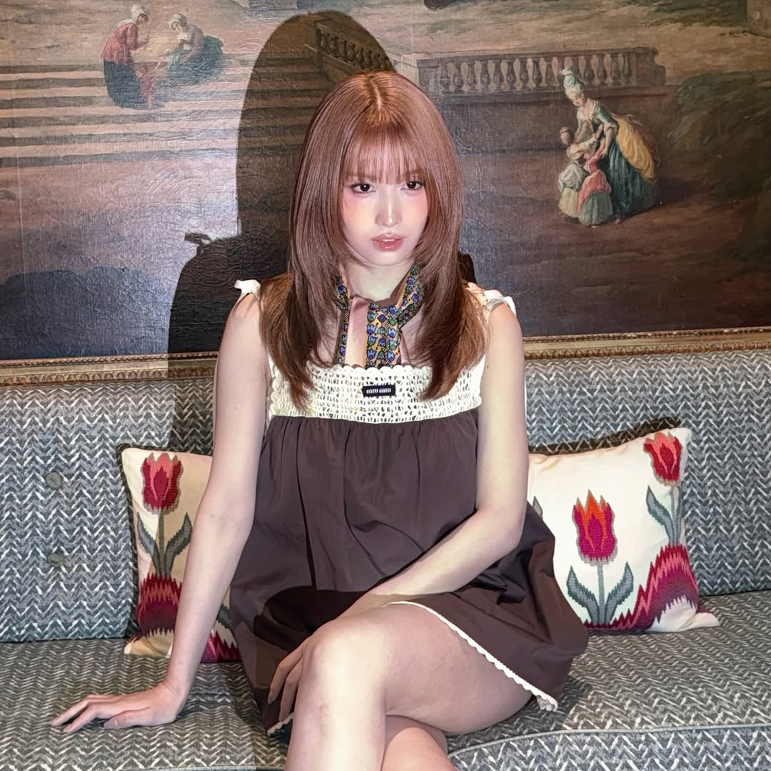 モモ (TWICE)の最新写真