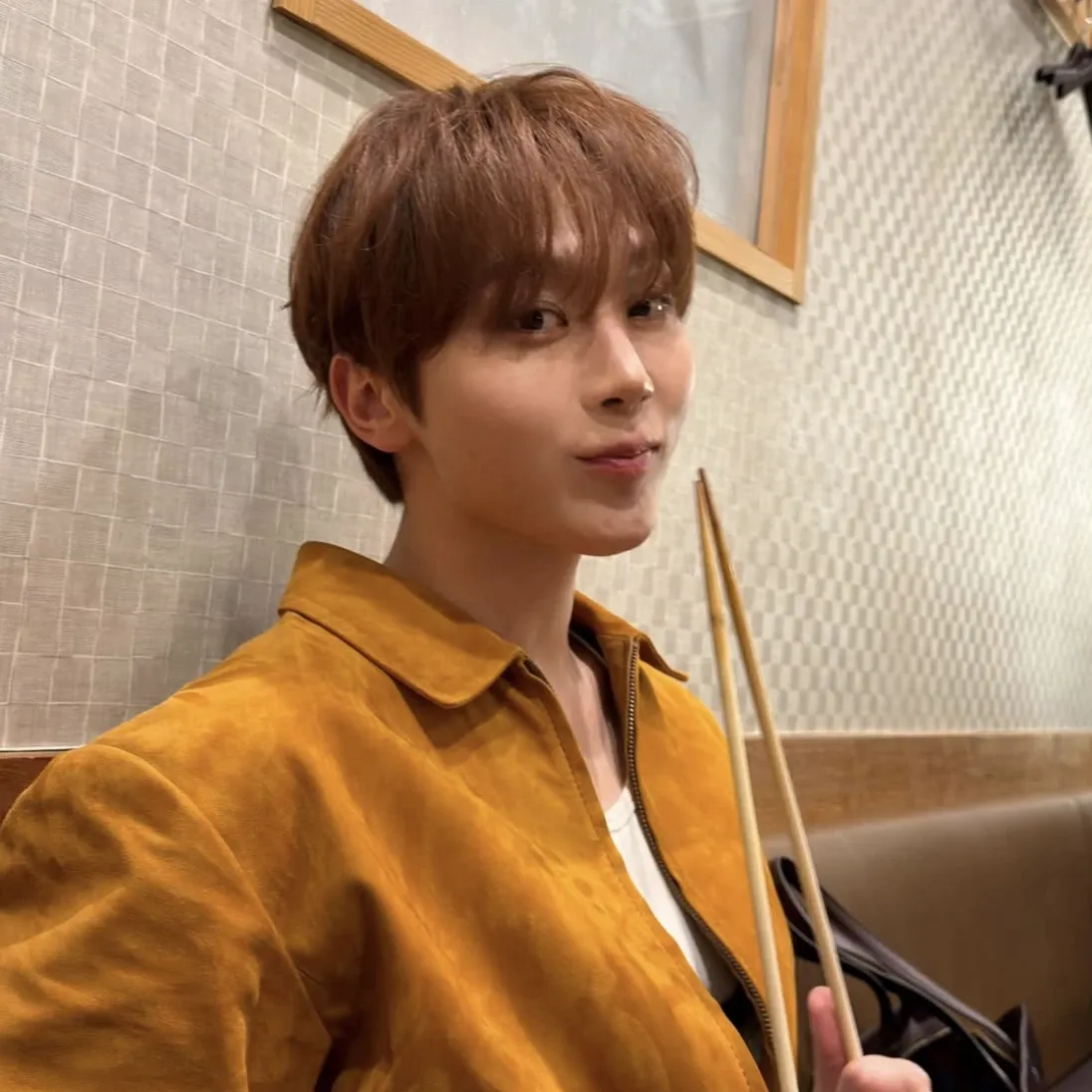 A moment captured by Seungkwan (SEVENTEEN)'s fan