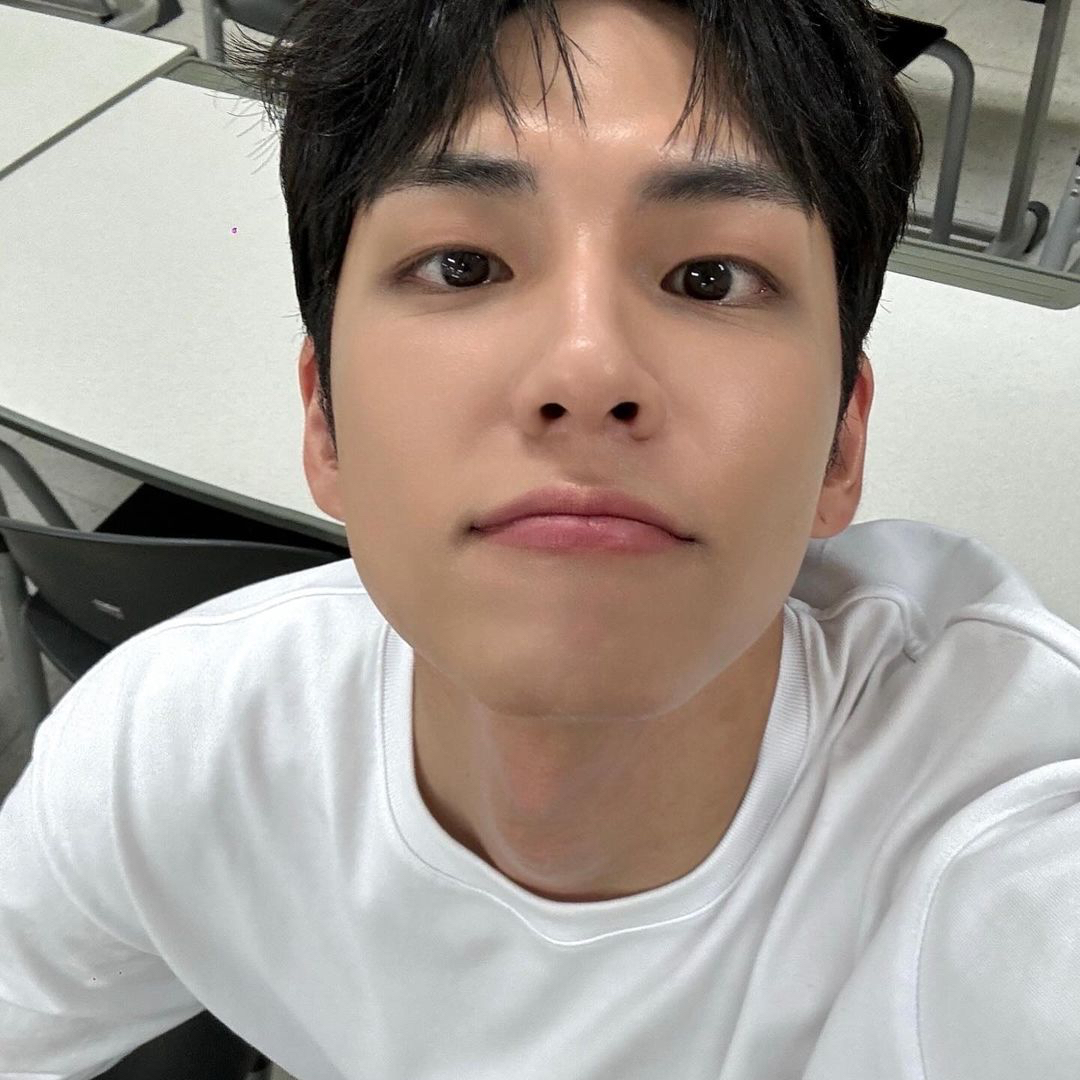 Behind-the-scenes cut of Wonpil (DAY6)
