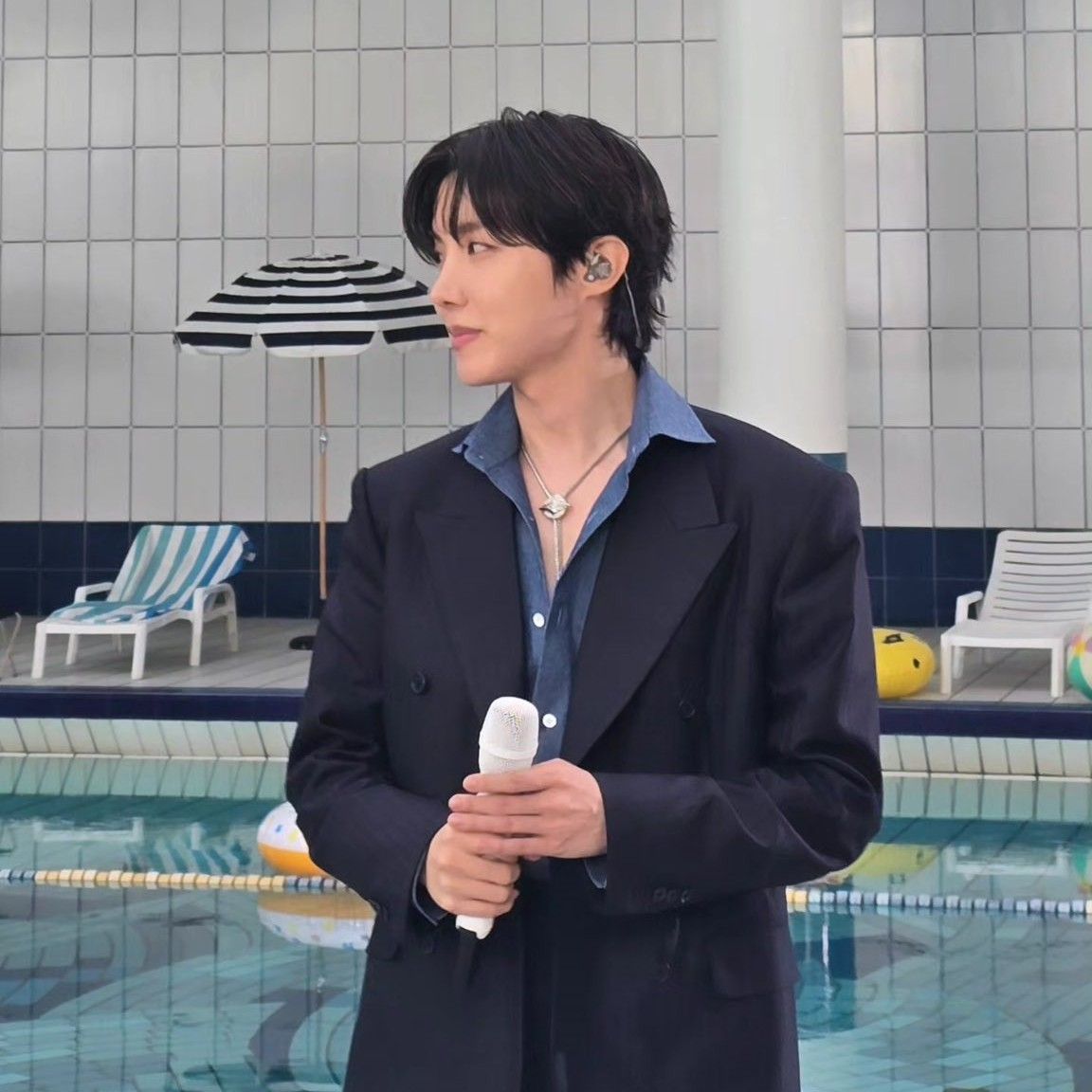 제이홉 (방탄소년단)의 비하인드 컷