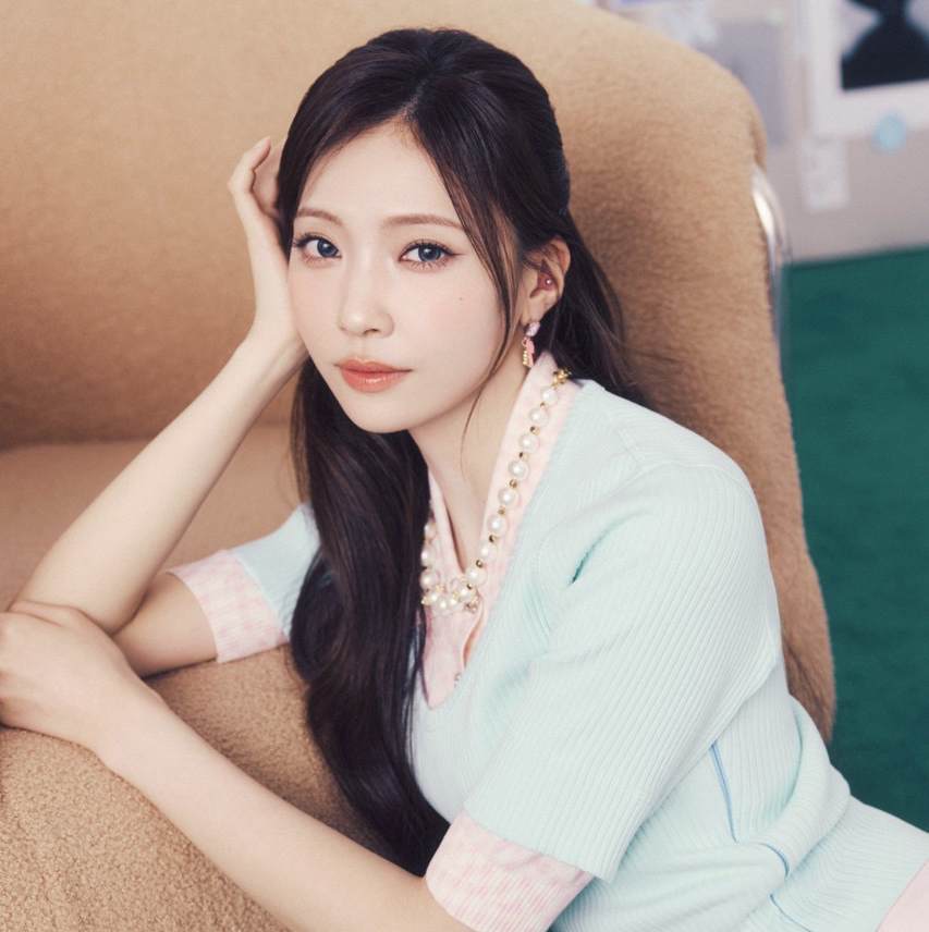 Mayuka (NiziU)的最新活動照片