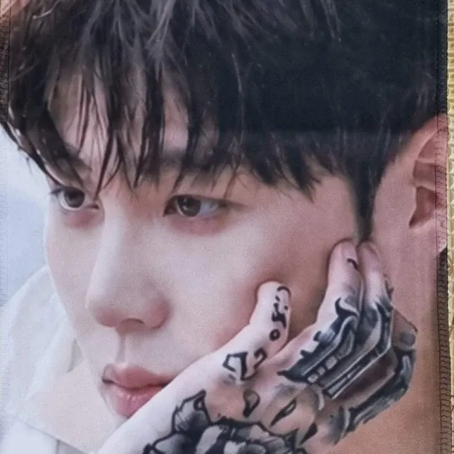 Latest photo of Ha Sungwoon