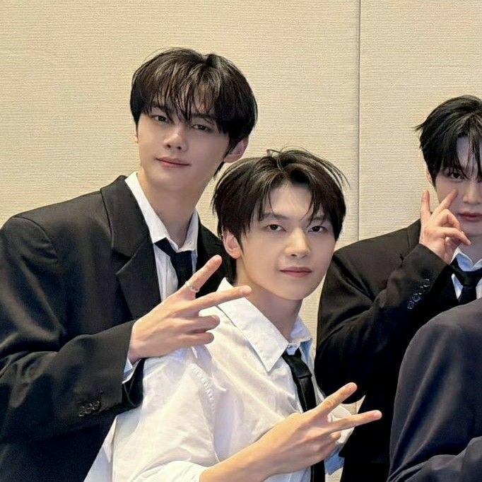 A moment captured by ZEROBASEONE's fan