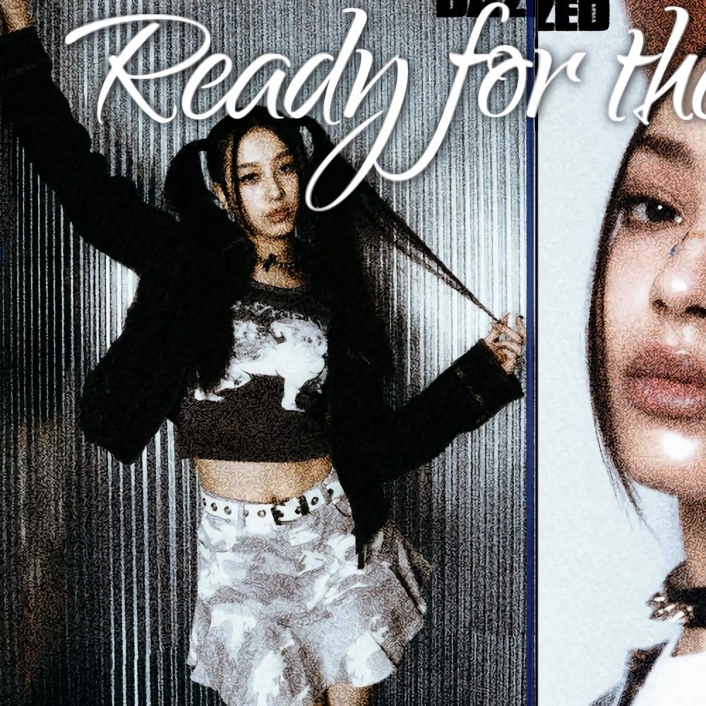 A moment captured by GIRLSET's fan