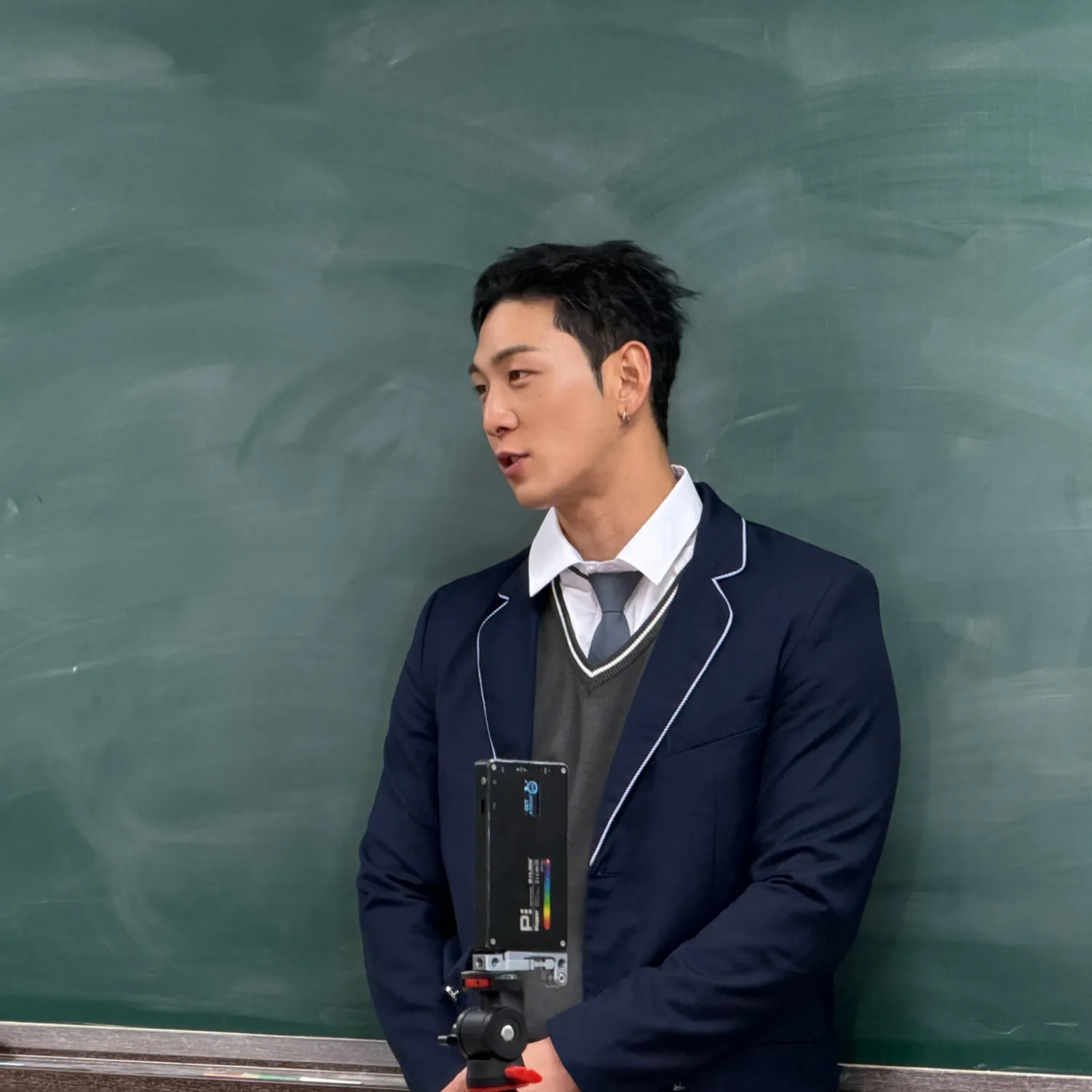 백호의 비하인드 컷