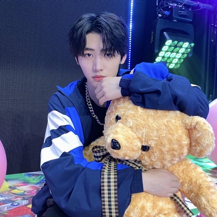 ソンフン (ENHYPEN)の最新写真