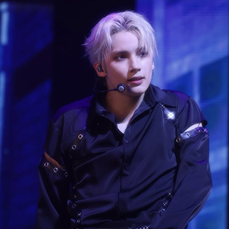 A moment captured by HueningKai (TOMORROW X TOGETHER)'s fan