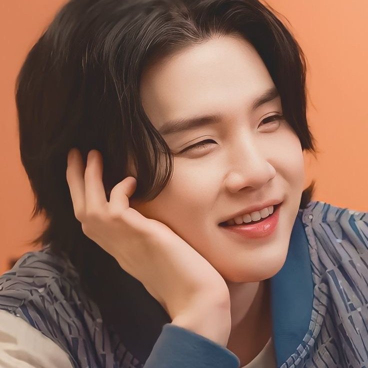 Potret di balik layar SUGA (BTS)