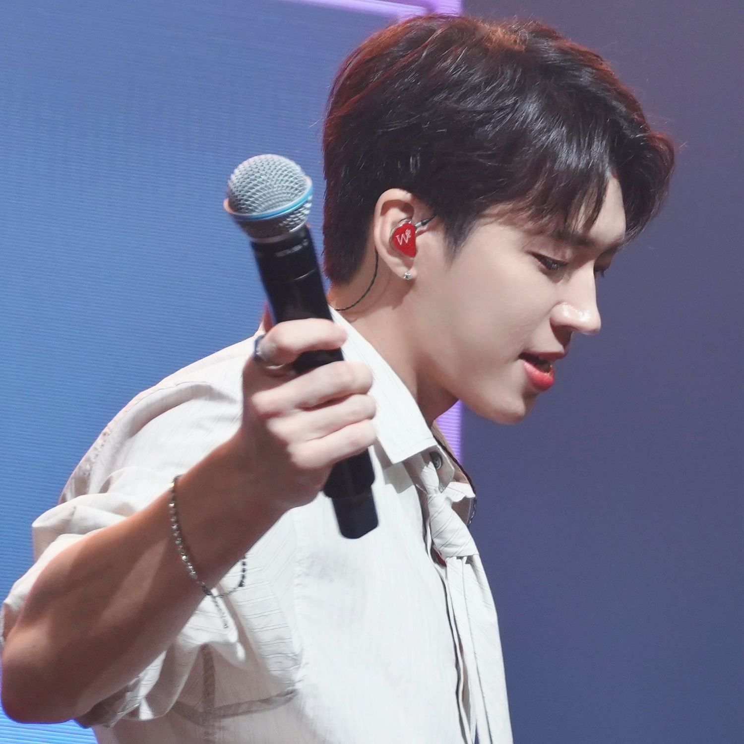 Recent activity shot of Woohyun (INFINITE)