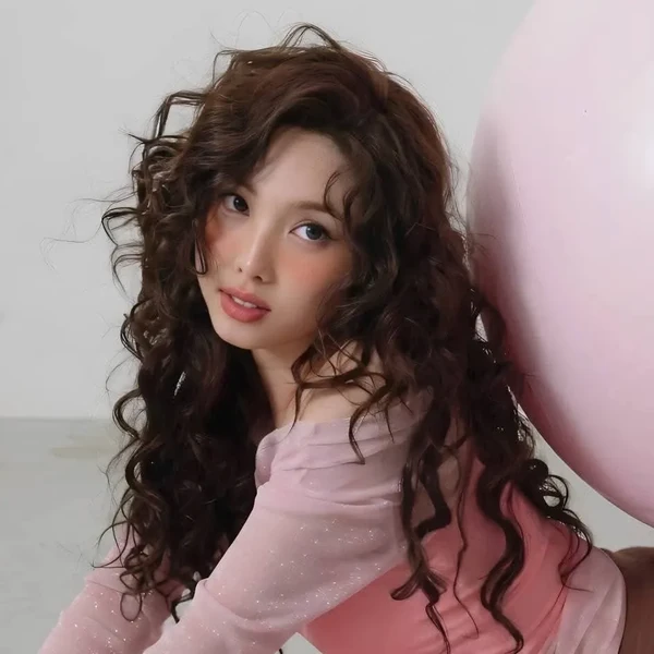Popular profile picture of Nayeon (TWICE) loved by fans