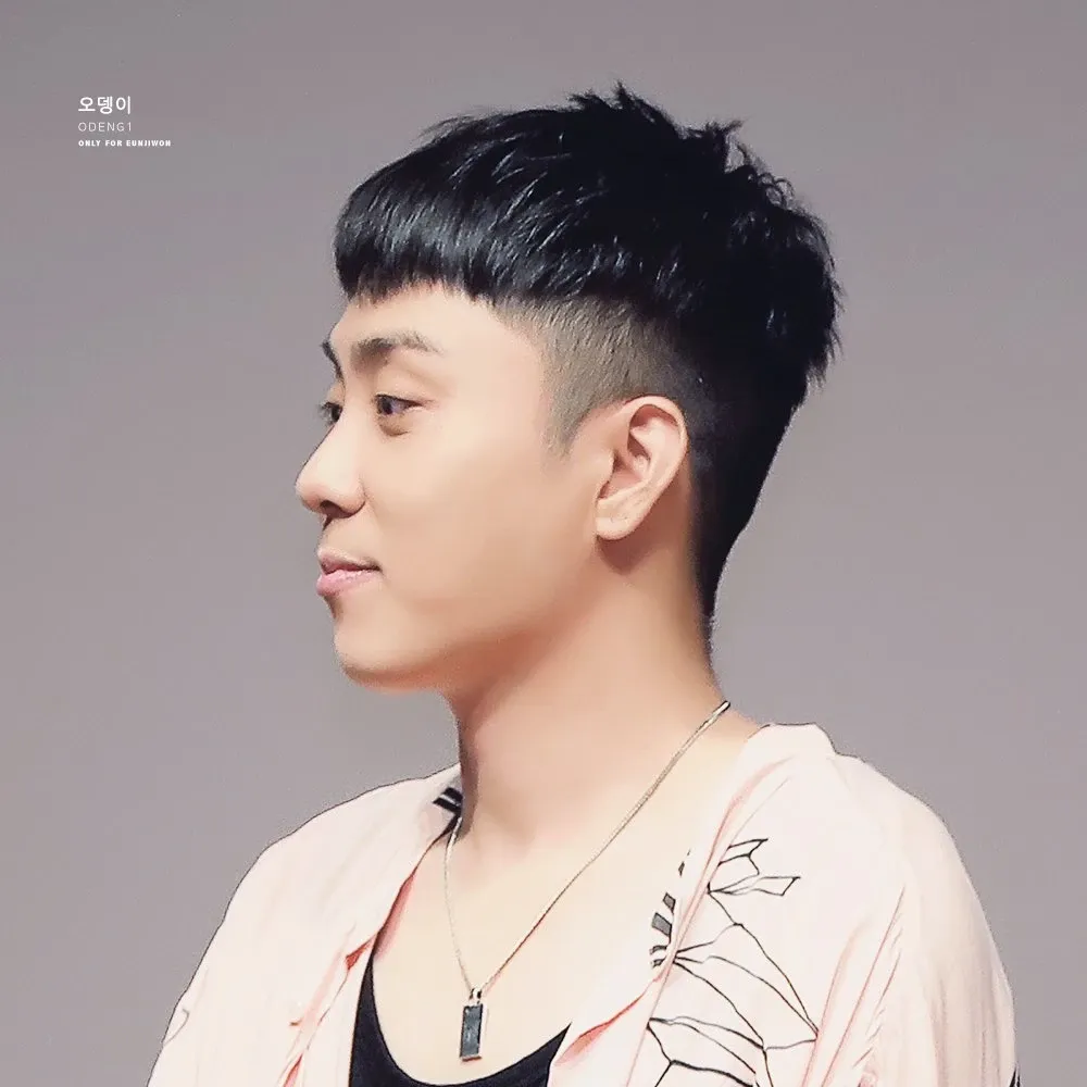 ウン・ジウォン (SECHSKIES)の最近の活動写真