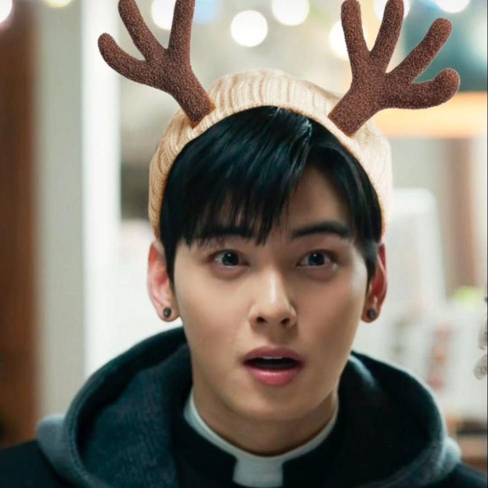 Recent activity shot of Eunwoo (ASTRO)