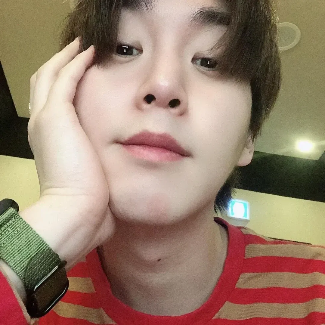 A moment captured by Shinwon (PENTAGON)'s fan