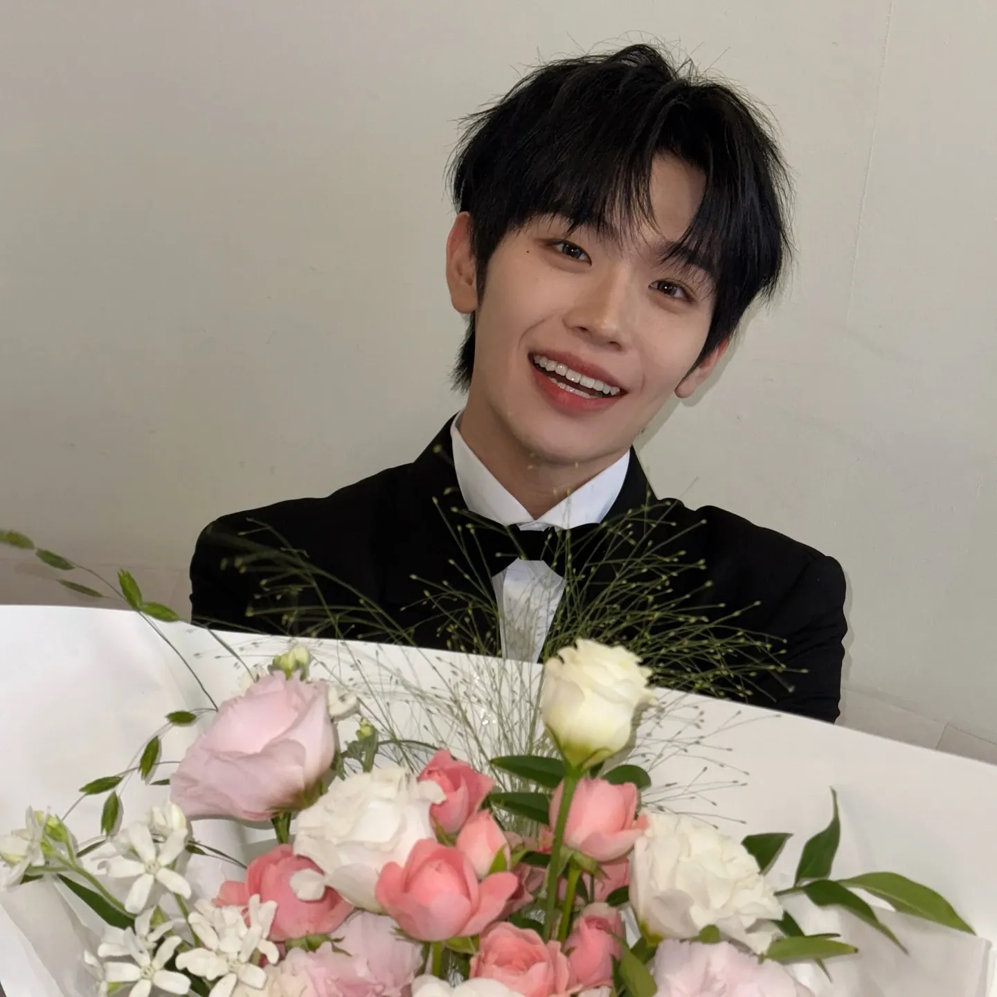 Recent activity shot of Kim Taerae (ZEROBASEONE)