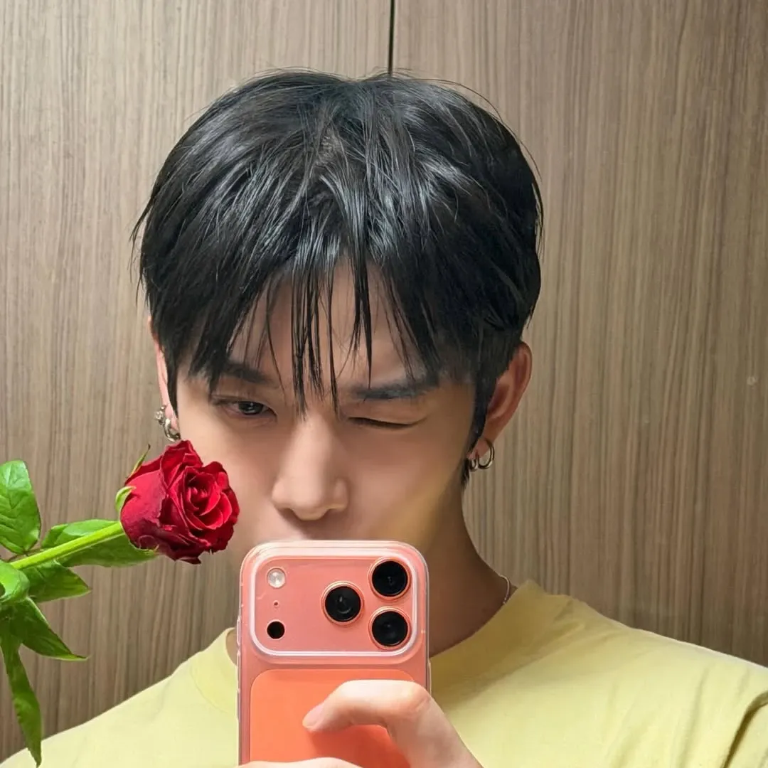 Latest photo of Bae Jinyoung
