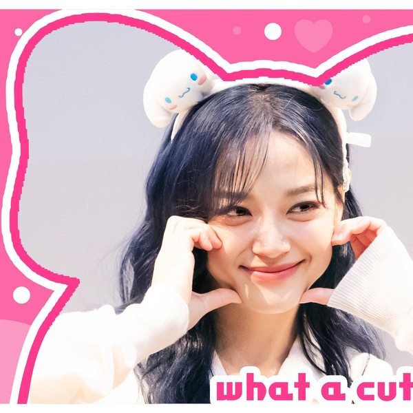 Signature photo of Sejeong capturing their charm