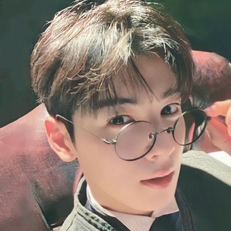 Recent activity shot of Eunwoo (ASTRO)