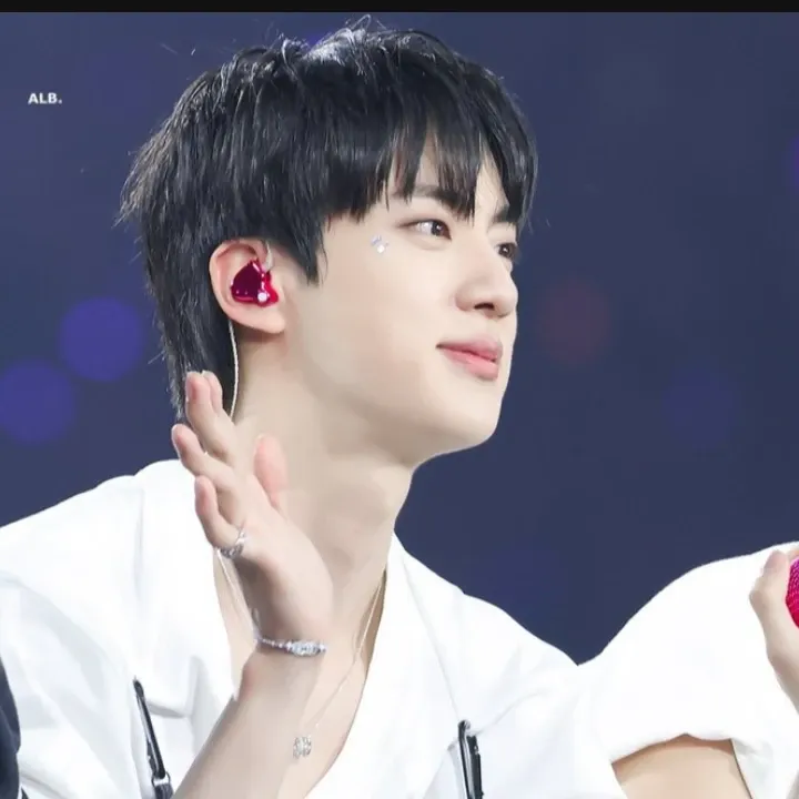 Foto terbaru Jin (BTS)