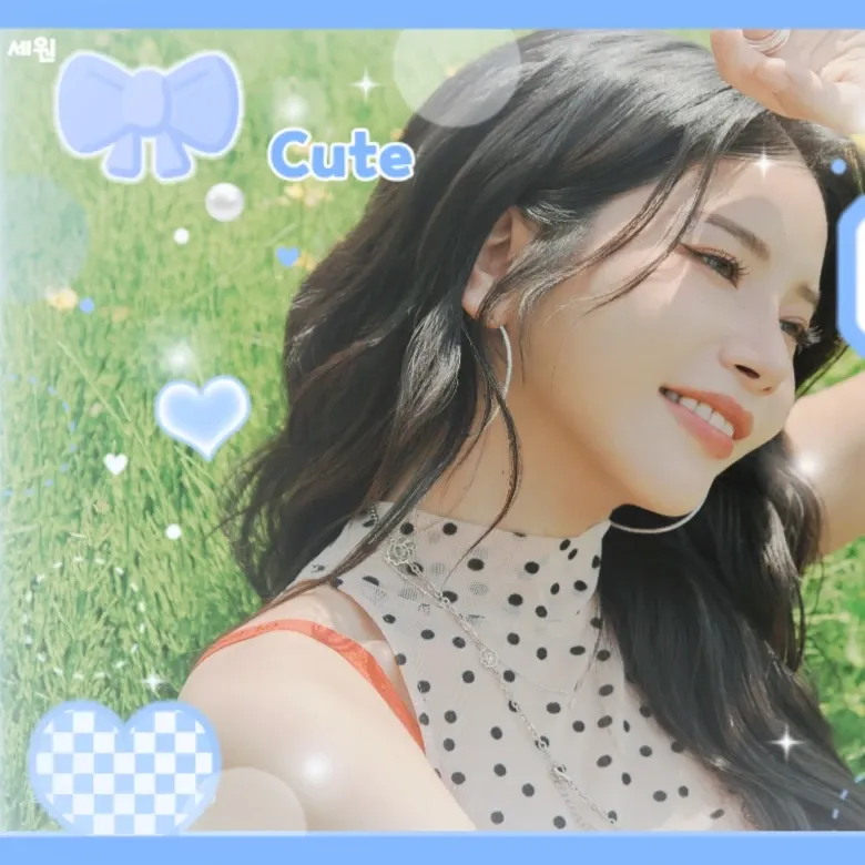 Latest photo of Solar (MAMAMOO)