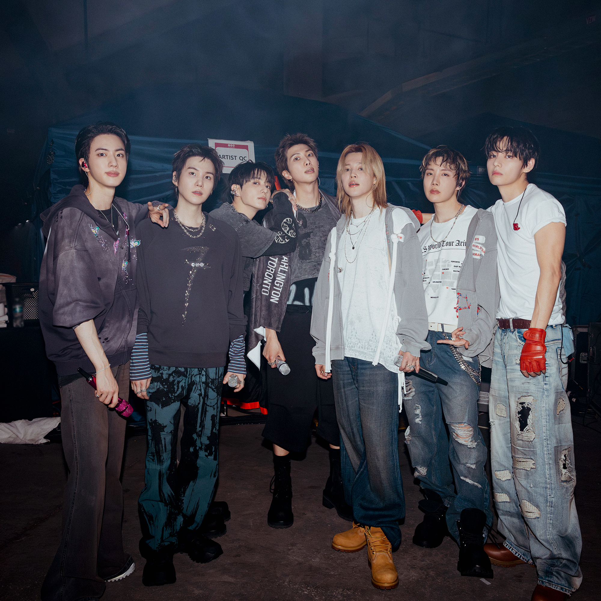 Foto aktivitas terbaru BTS