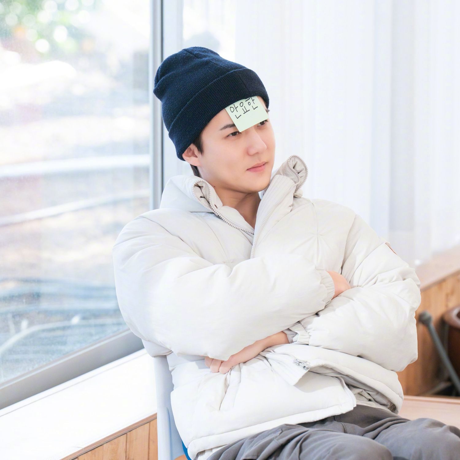 Behind-the-scenes cut of Sehun (EXO)