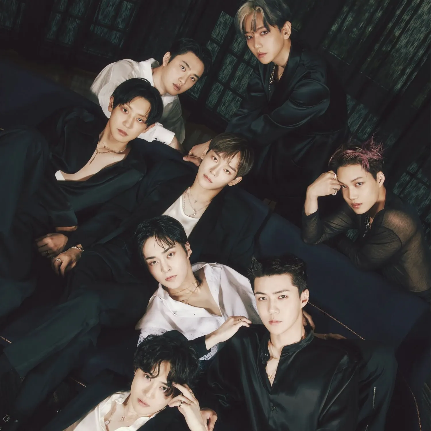 EXOの舞台裏ショット