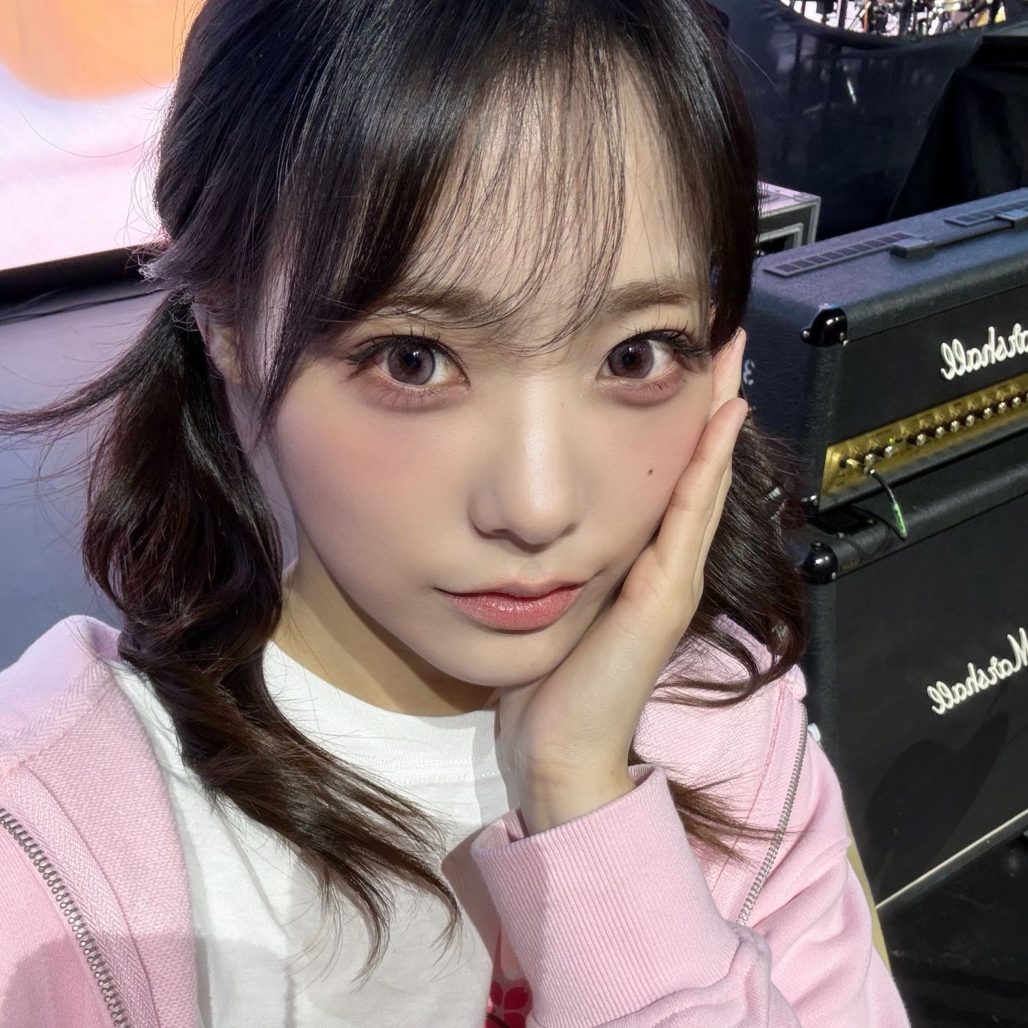 A moment captured by QWER's fan