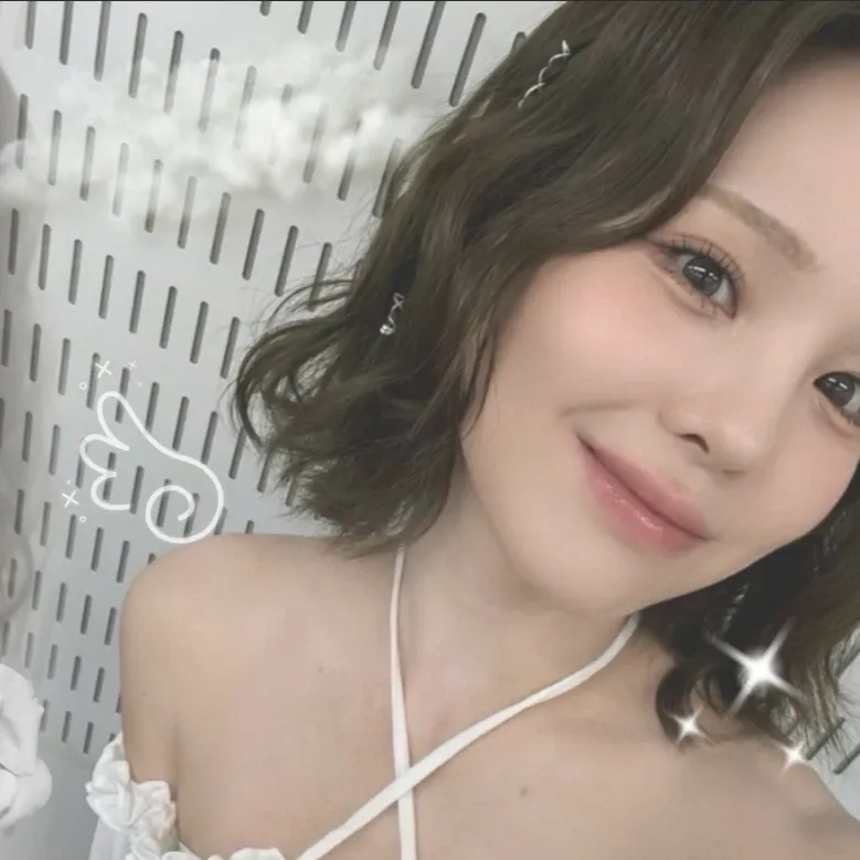 Must-see popular post of 마코 (NiziU), your favorite