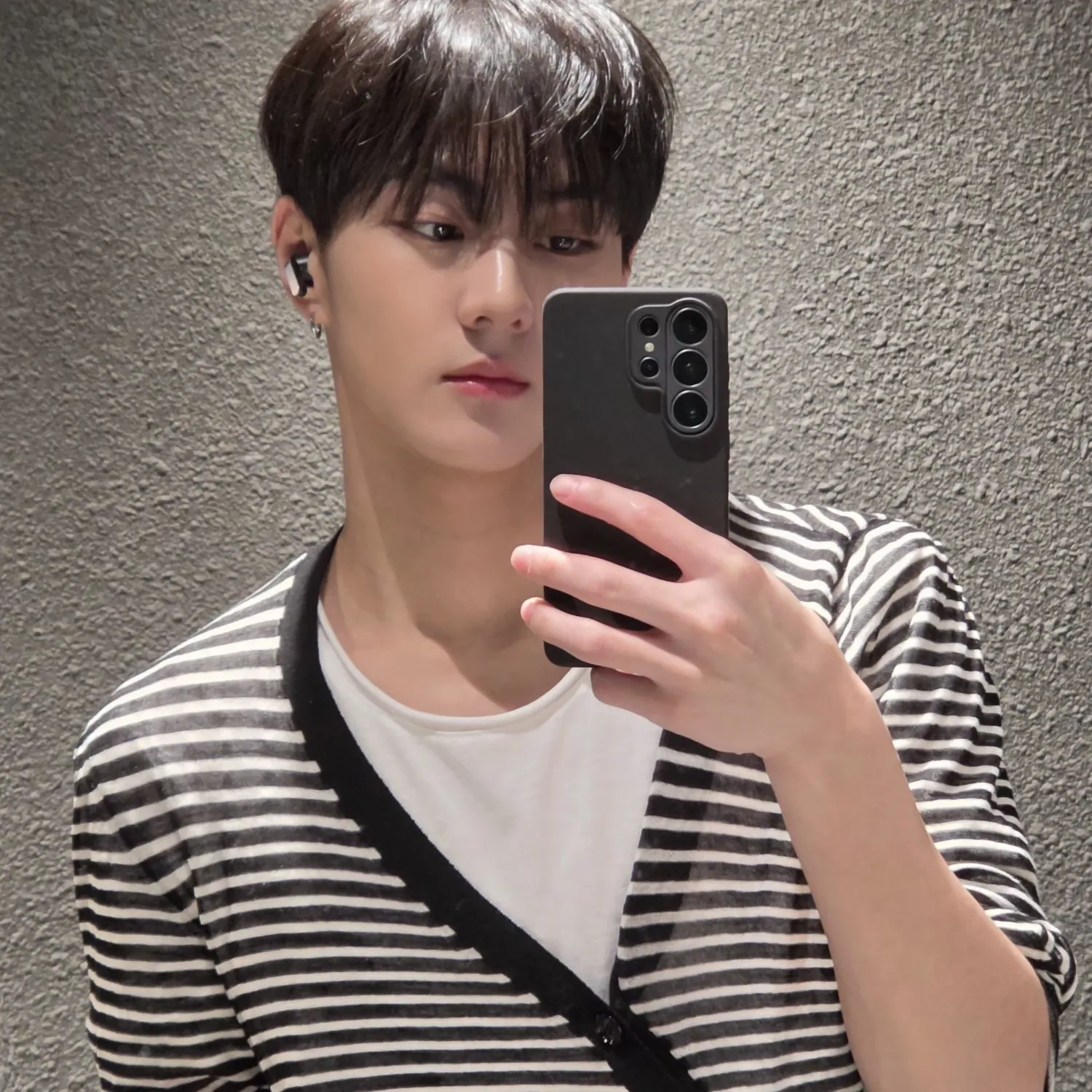 A moment captured by Jungwon (ENHYPEN)'s fan