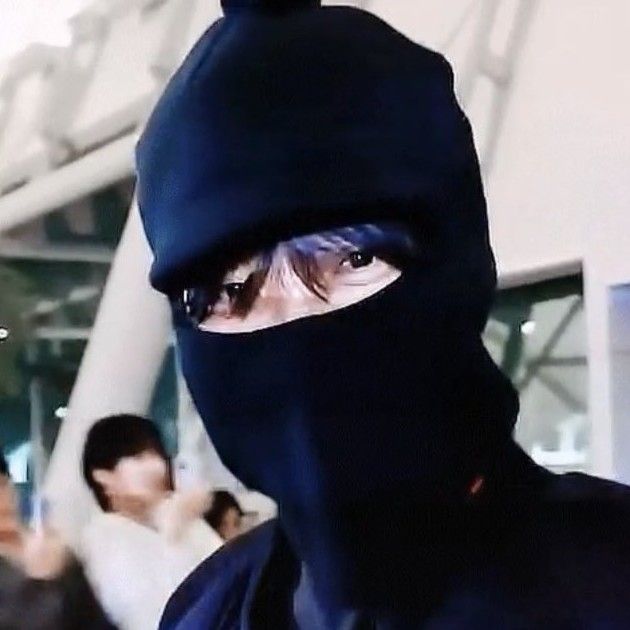 Behind-the-scenes cut of j-hope (BTS)