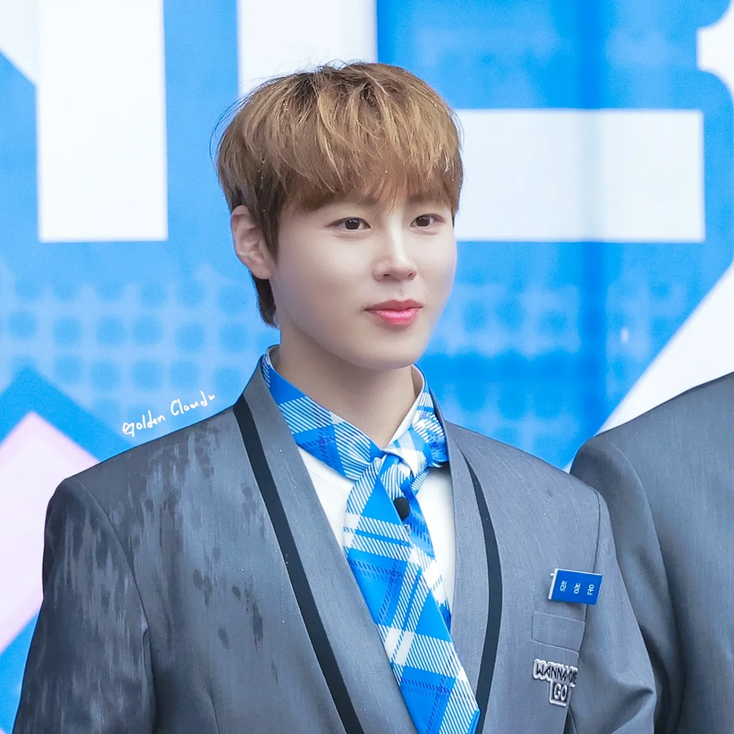 하성운의 비하인드 컷