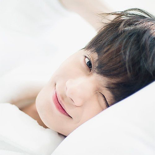 Behind-the-scenes cut of Kim Jonghyeon