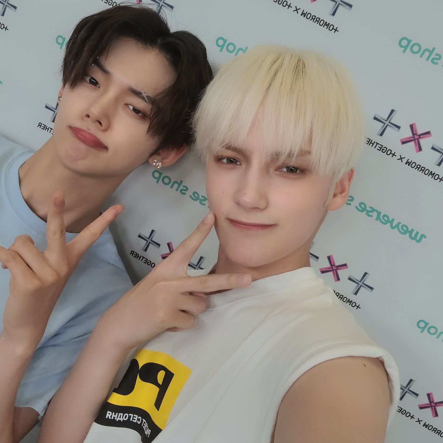 TOMORROW X TOGETHER的最新照片