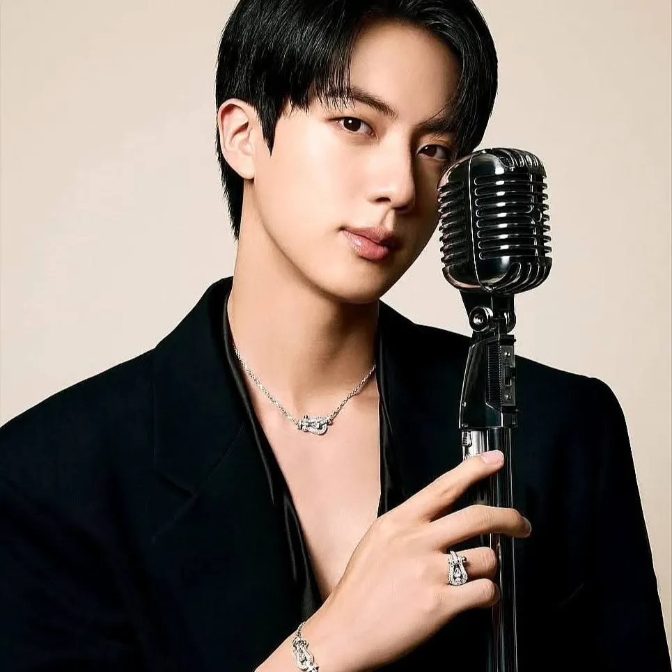 Potret di balik layar Jin (BTS)